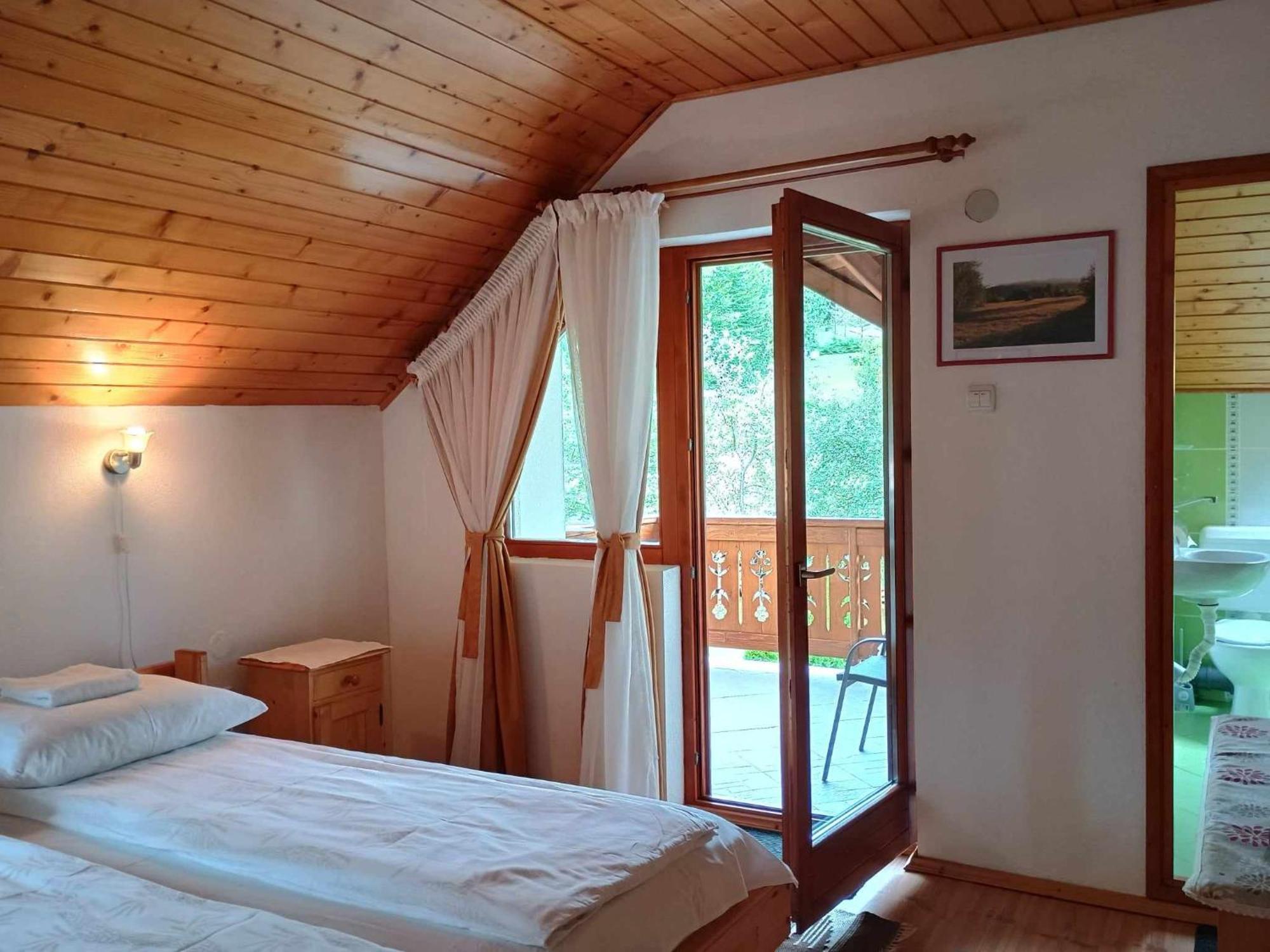 Hotel Casa Lacul Mierlei Sovata Exteriér fotografie